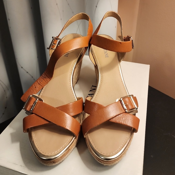 Alfani Shoes - Picture 2 of 6